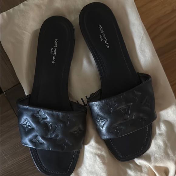 Louis Vuitton Black Slide Sandals Minimalist Design - Picture 1 of 5